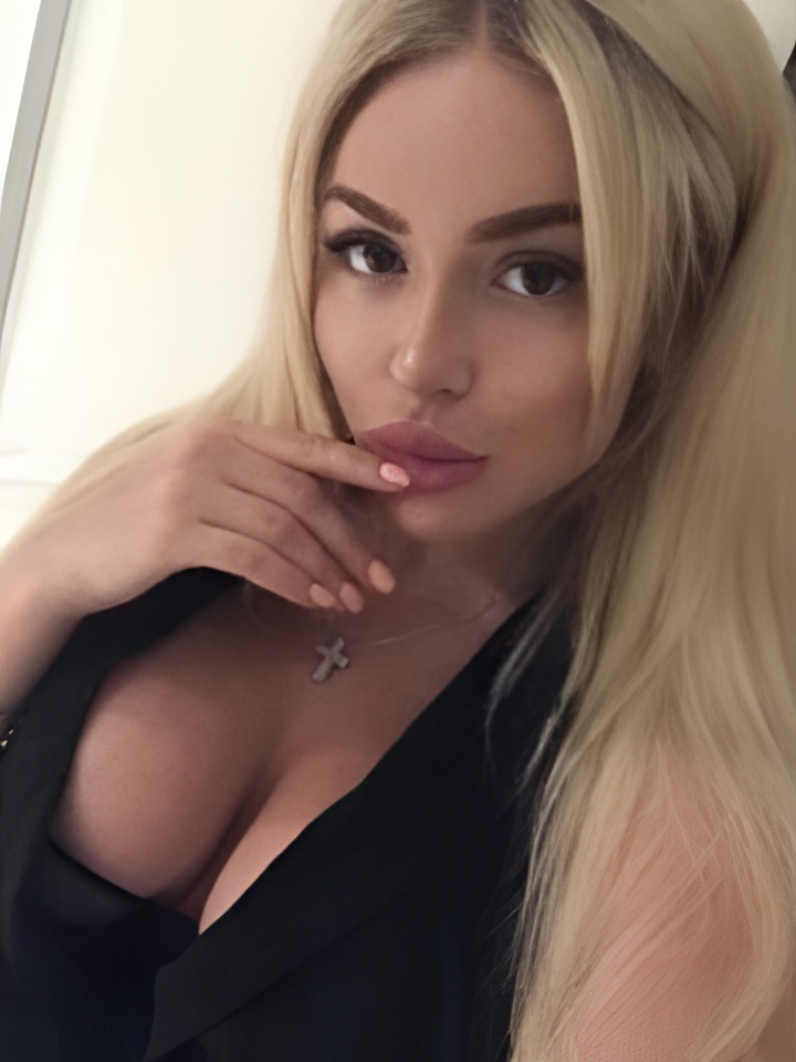 Леля привлекальеная девушка из Елабуги цена от 10000 руб