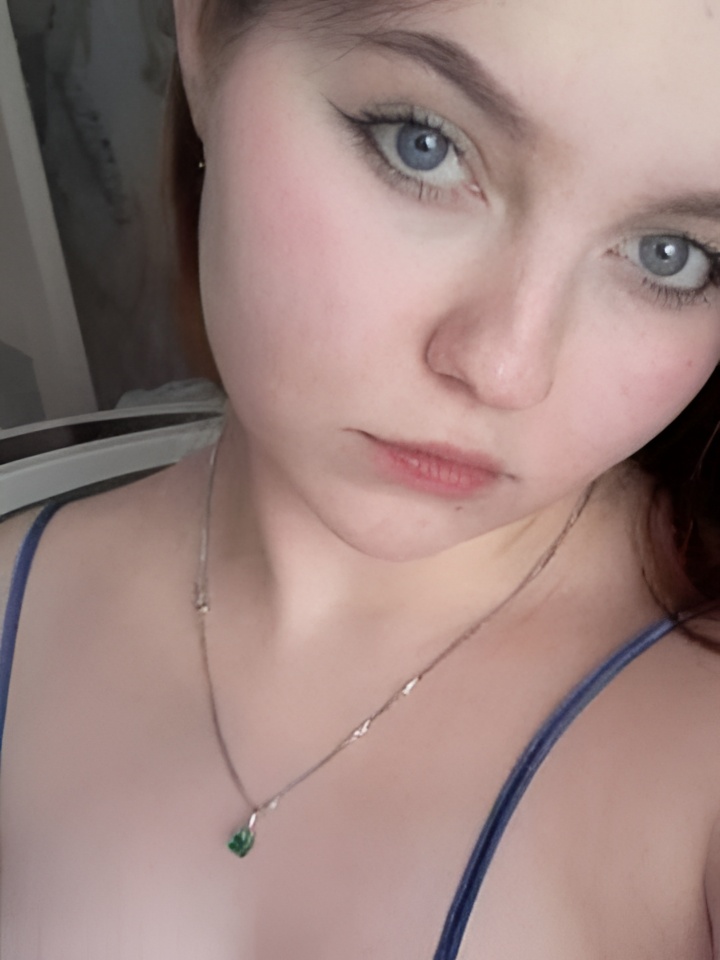 Василиса привлекальеная девушка из Елабуги цена от 2000 руб