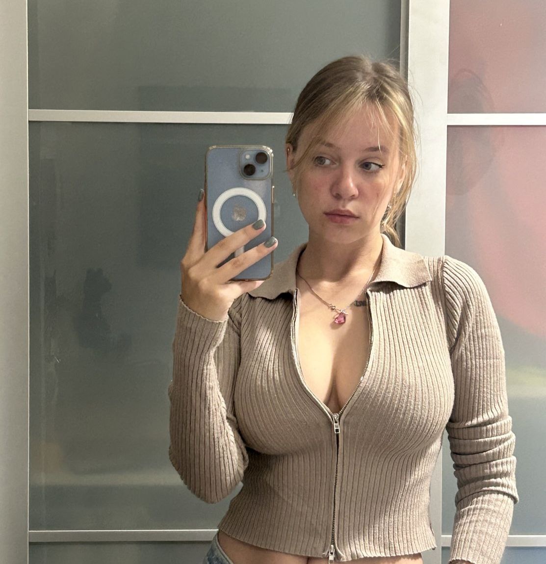 Маруся привлекальеная девушка из Елабуги цена от 3000 руб