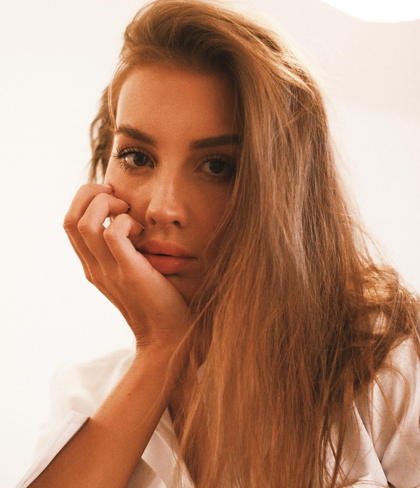 Ангелина привлекальеная девушка из Елабуги цена от 4000 руб