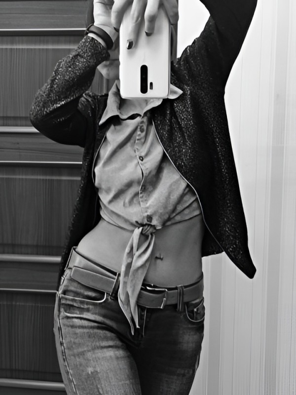 Лидия привлекательная девушка из Елабуги цена от 2500 руб