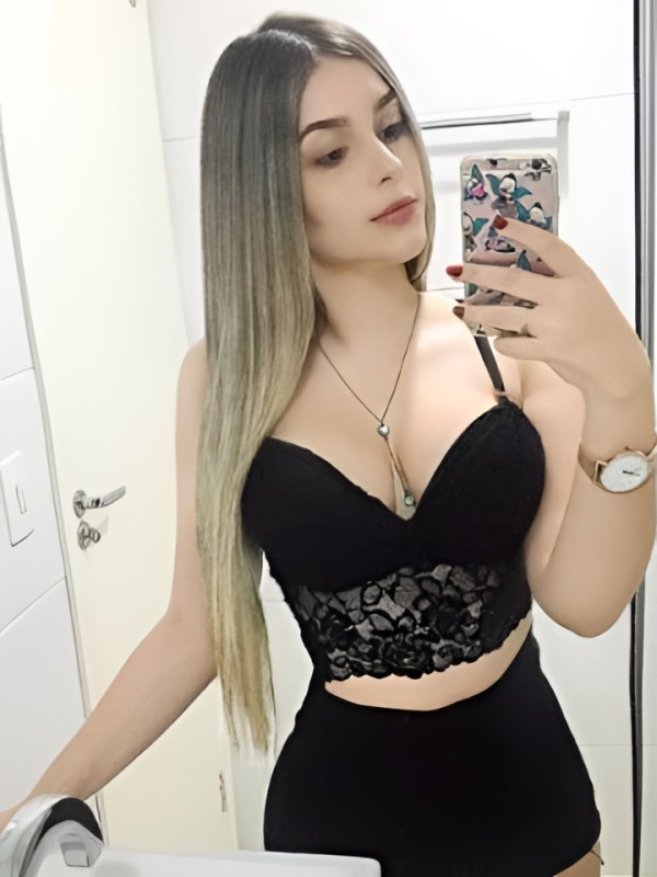 Снежанна привлекательная девушка из Елабуги цена от 3000 руб