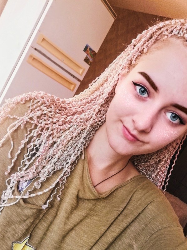 Ольга привлекательная девушка из Елабуги цена от 3000 руб